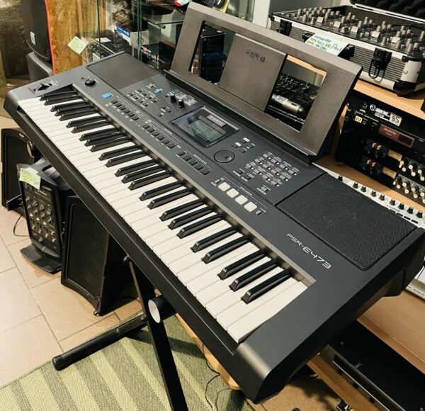 Clavier arrangeur Yamaha PSR E473 n°EDH480110146, alim Yamaha – Image 3
