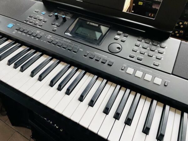 Clavier arrangeur Yamaha PSR E473 n°EDH480110146, alim Yamaha – Image 6