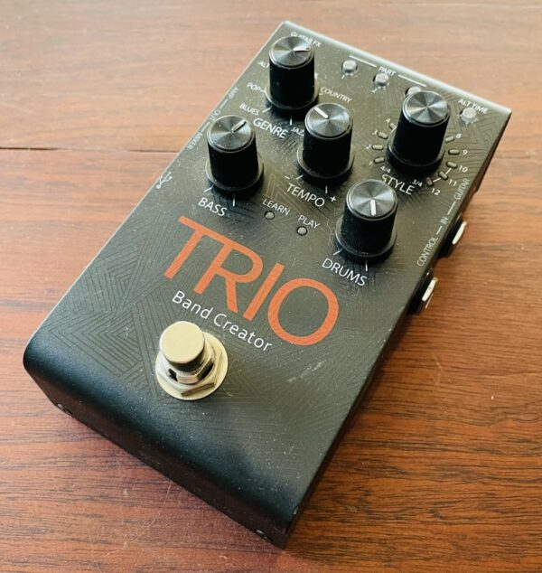 Pédale d’accompagnement Digitech Trio V1.0 n°12000864390, boite d’origine, alim, jack court