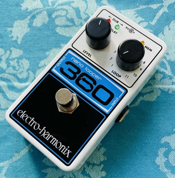 Pédale looper Electro-Harmonix 360 nano looper n°202310159815, boite d’origine, alimentation