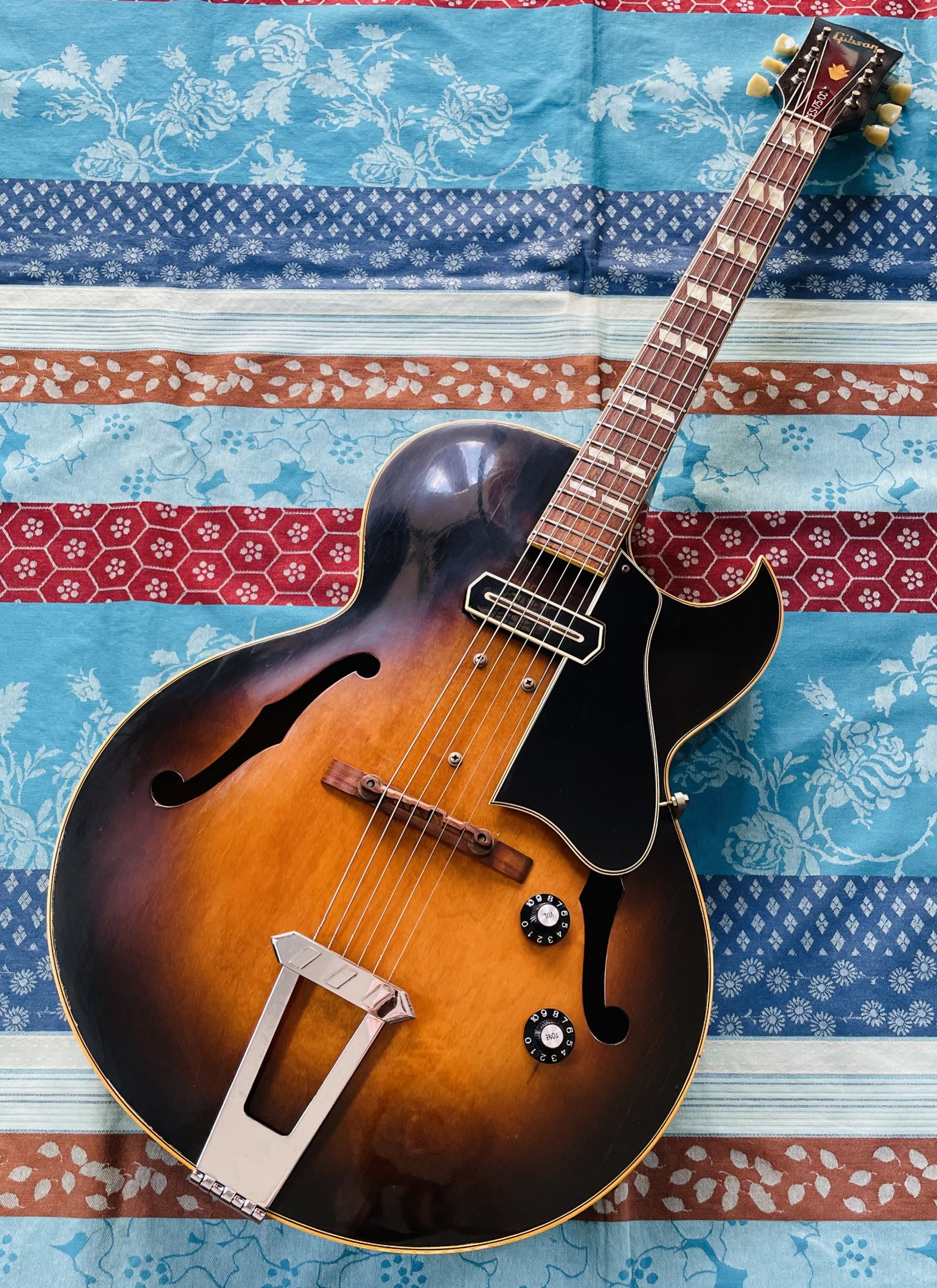 Rare guitare électrique Gibson ES-175 CC Charlie Christian n°70409083 (1979, USA), étui, révision complète luthier Thébé 14.05.25