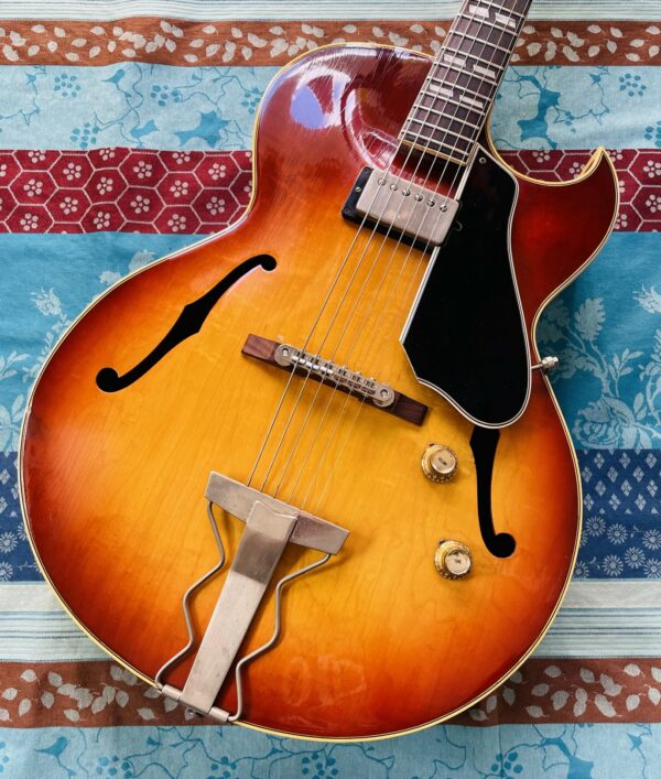 Guitare électrique vintage Gibson ES-175 sunburst n°341212 (1965, USA), étui Guild, révisions luthiers THEBE et AMAL (mai 2025) – Image 2