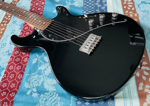 Guitare électrique Line 6 Variax 300 n°05100433, accessoires, housse, révisée luthier Caro – Image 2