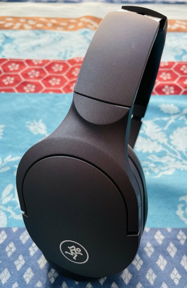 Casque audio Mackie MC-40BT, boite d’origine, accessoires (avec ou sans fil, micro) – Image 3