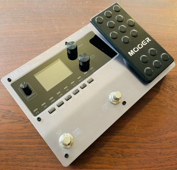 Multieffets Mooer Ge-150 n°2526609, alim, boite d’origine – Image 2