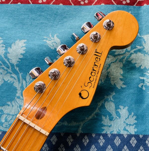 Guitare électrique luthier O’Scannell stratocaster C5 n°ST-62AAL (1980, France), plaque Fender standard USA, étui Tobago, sangle cuir USA, straplocks, révision Thébé Lutherie (mai 2025) – Image 4