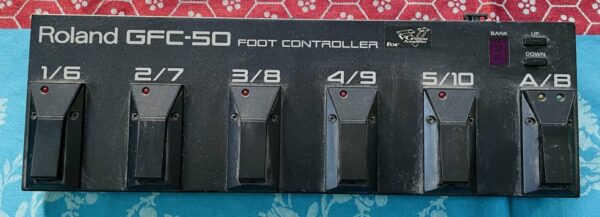 Pédalier contrôleur midi Roland GFC-50 n°Z542522 (2000, Japan, alim Boss – Image 4