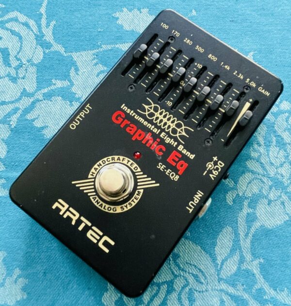 Pédale équaliseur Artec Graphic EQ SE-EQ8 n°213242, boite d’origine