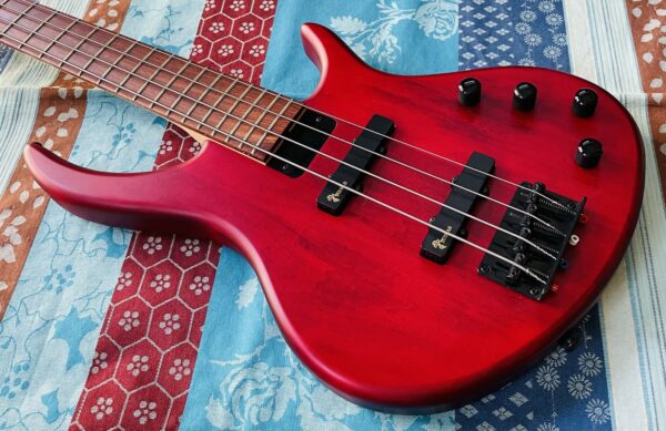 Basse électrique Epiphone Toby Deluxe IV Bass Translucent Red n°20092350020 (Indonésie), Protective Case Eco Black, sangle, docs Epiphone. – Image 2