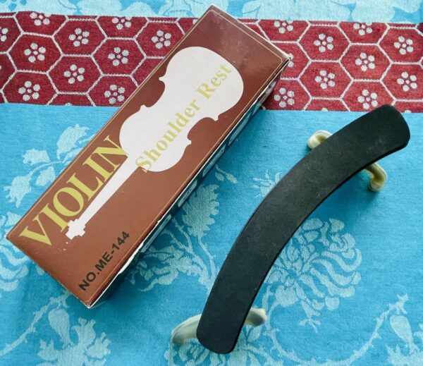 Coussinet violon FOM ME144, boite d’origine, adaptable 4/4 et 3/4