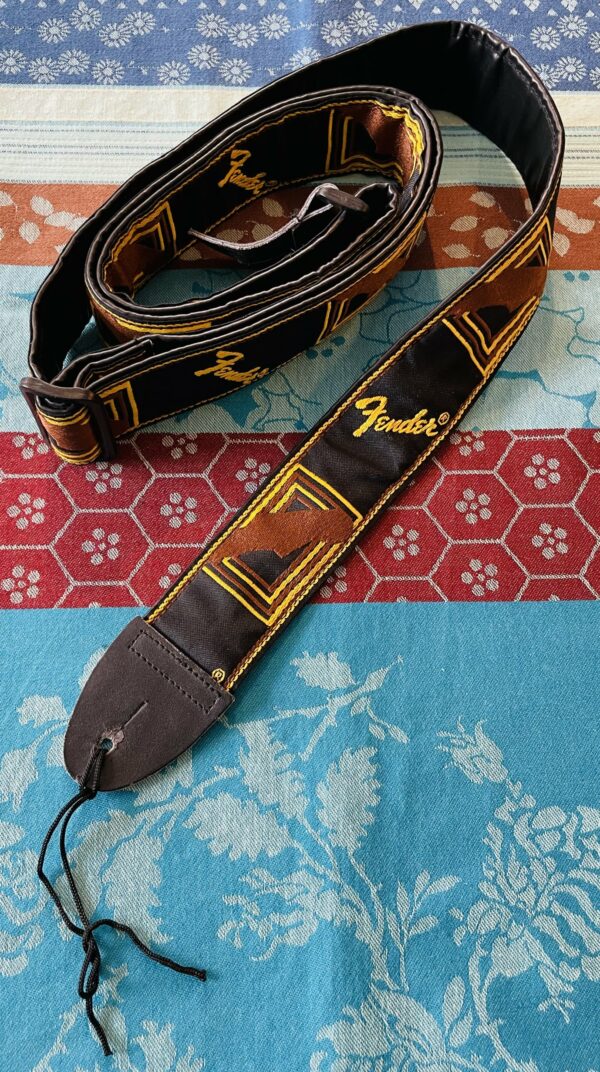 Sangle guitare Fender Monogrammed – Image 2