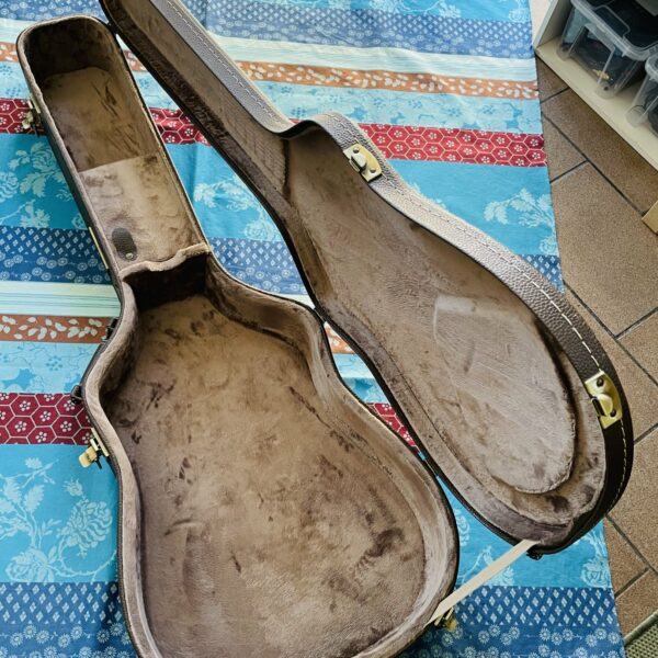 Etui guitare Tobago Dreadnought marron AD3