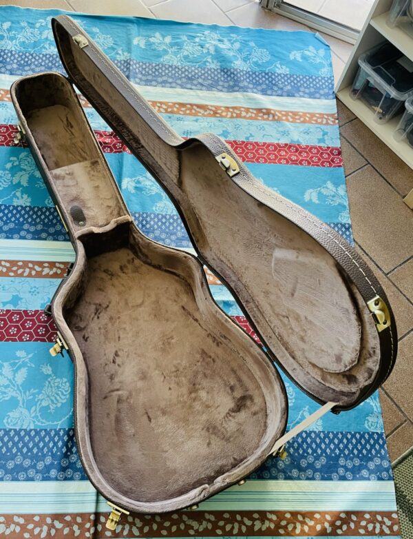 Etui guitare Tobago Dreadnought marron AD3