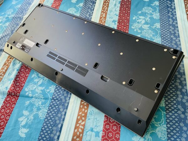 Clavier arrangeur Yamaha PSR-S770 n°ECW001864, housse Gewa, porte partition, notice. – Image 7