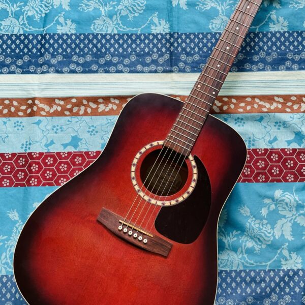 Guitare acoustique Art & Lutherie Spruce Burgundy n°013982000233, réglée luthier Amal (24.06.25)