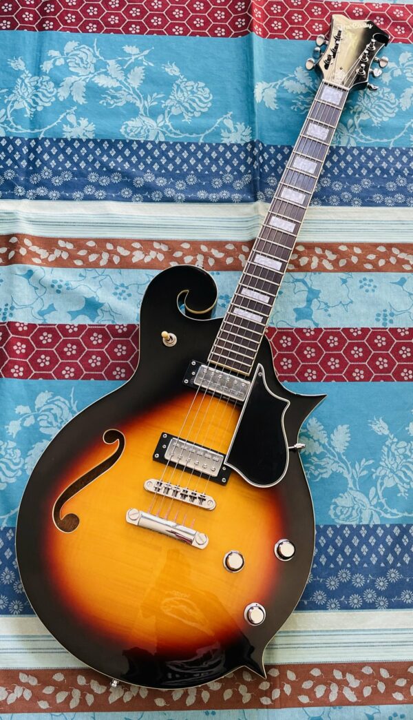 Guitare électrique Eastwood 1975 Morris The Cosey sunburst n°1602852 (2016, Korea)