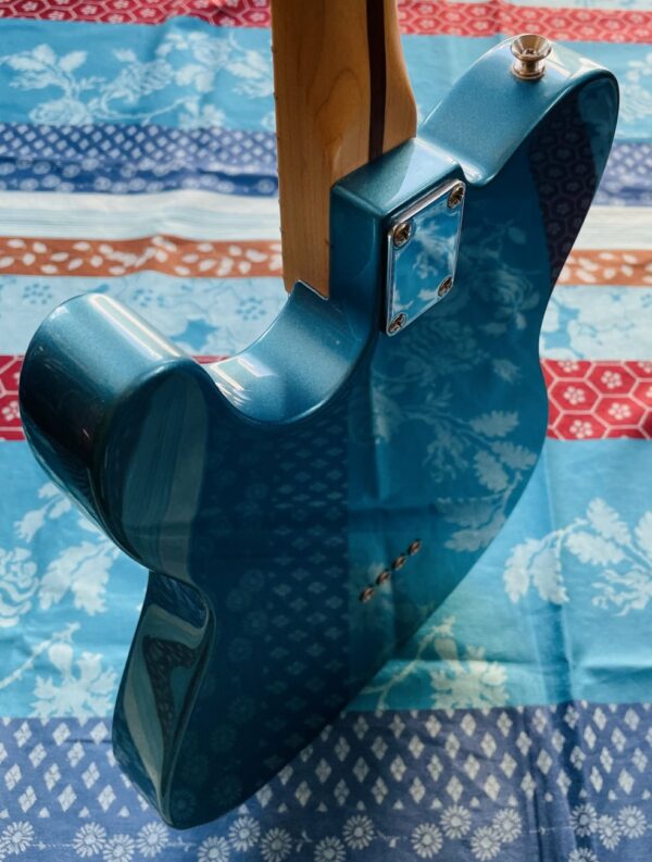 Rare guitare électrique 4 cordes Fender Tenor Tele Lake Placid Blue n°MX1919391, housse Fender d’origine – Image 13