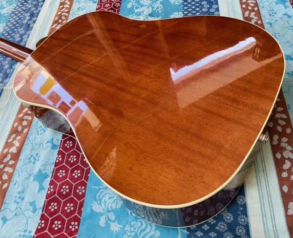 Guitare électro-acoustique Gibson 1960’s J-50 n°2174208 (2022, USA) modèle OCRS5060ANN, étui accessoires et certificat Gibson, micro ajouté K&K Pure Mini (luthier Thomas 30.06.25) – Image 9
