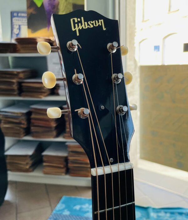Guitare électro-acoustique Gibson 1960’s J-50 n°2174208 (2022, USA) modèle OCRS5060ANN, étui accessoires et certificat Gibson, micro ajouté K&K Pure Mini (luthier Thomas 30.06.25) – Image 15
