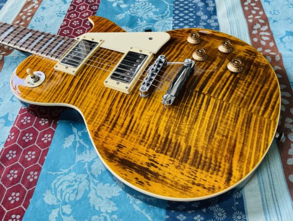 Guitare électrique Harley Benton SC-550II Deluxe, upgrade micros push pull, plaque, straplocks – Image 2