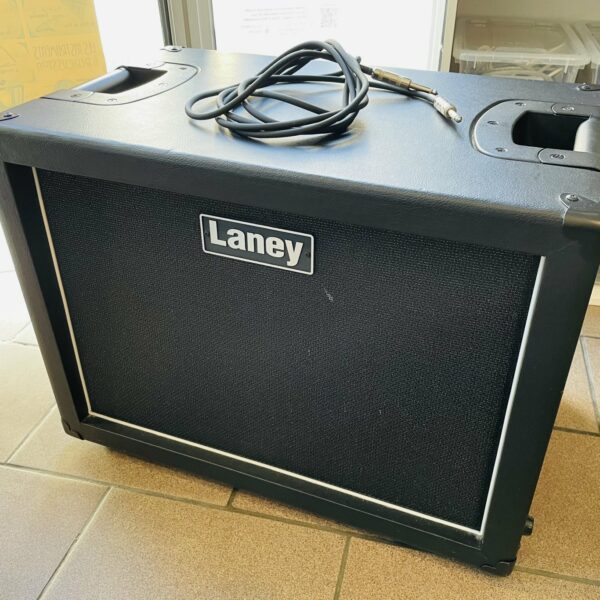 Cabinet Laney GS112V n°WFLE001215721, câble HP, 8 ohm, 70W RMS