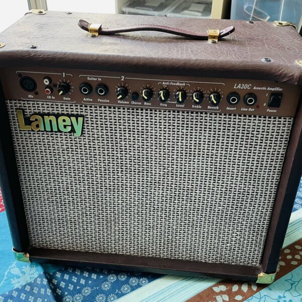 Ampli guitare acoustique chant Laney LA30C n°LBB3261, 30W