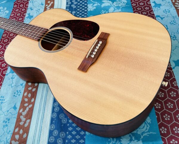 Guitare acoustique Martin 000M n°1210339 (2007, USA), étui Tobago – Image 2