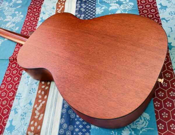 Guitare acoustique Martin 000M n°1210339 (2007, USA), étui Tobago – Image 6