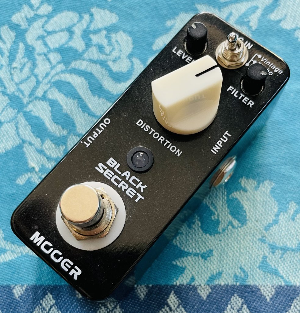Pédale distortion Mooer Black Secret n°1181496