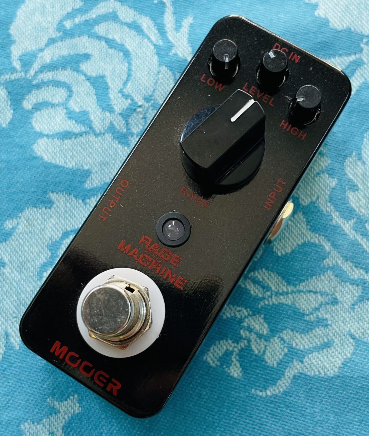 Pédale distortion Mooer Rage Machine n°1175657
