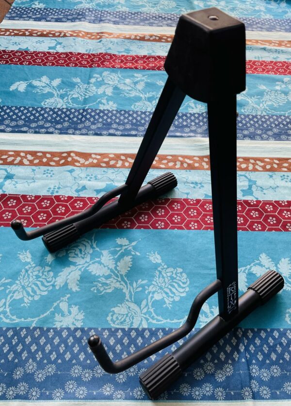 Support de guitare acoustique RTX