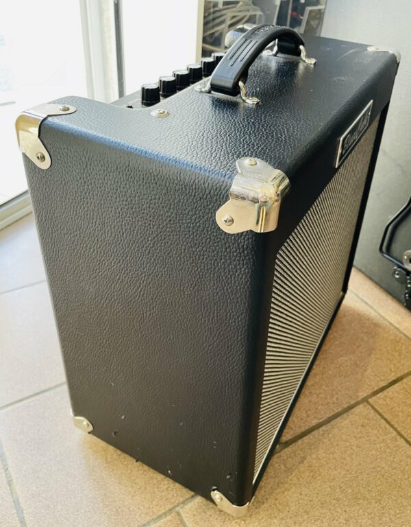 Ampli guitare Roland Blues Cube Hot black n°Z4562110, alim, 0,5 W / 5 W / 15 W / Max 30W – Image 6