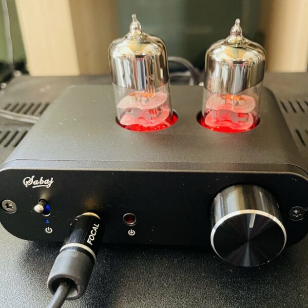 Amplificateur casque à lampe Sabaj PHA3 (China), boite d’origine, alim, notice