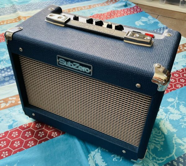 Ampli guitare lampes Subzero Tube-5 n°17090146 (England), 5W
