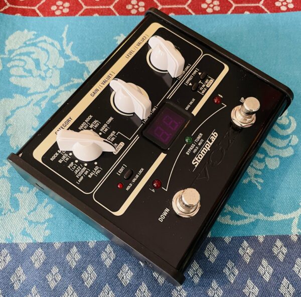 Pédalier multieffets Vox Stomplab SL1G n°029119, boite d’origine