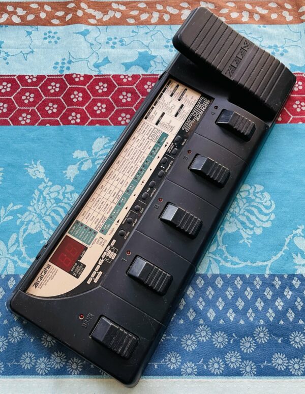Pédalier multieffets Zoom 3030 (Japan)