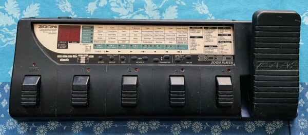 Pédalier multieffets Zoom 3030 (Japan) – Image 4