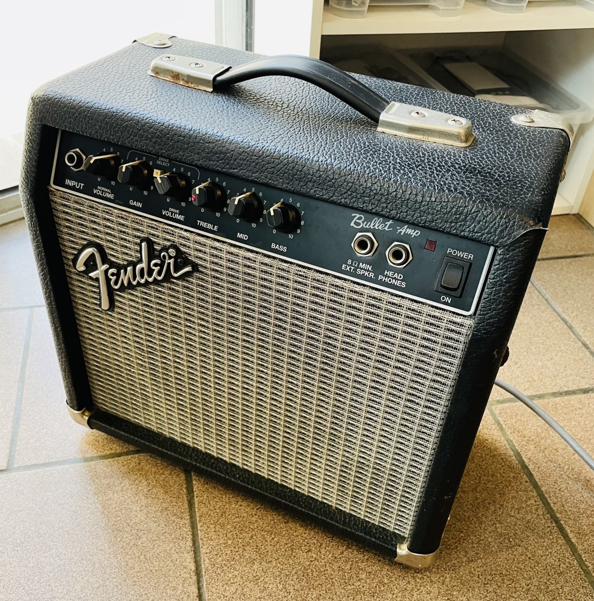 Ampli guitare Fender Bullet Amp PR241 n°M208197 (Mexico), 38W