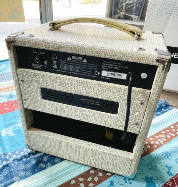 Ampli guitare lampe Harley Benton Tube 5 n°72527ZCH00058, 5W/1W – Image 4