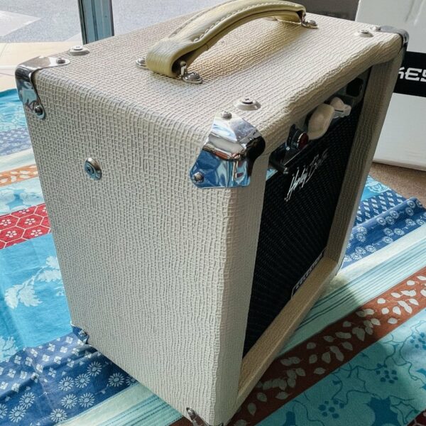 Alternative view of Ampli guitare lampe Harley Benton Tube 5 n°72527ZCH00058, 5W/1W