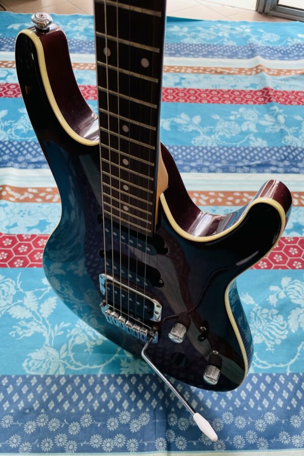 Guitare électrique Ibanez SA260 FM purple burst n°J11025079 – Image 11