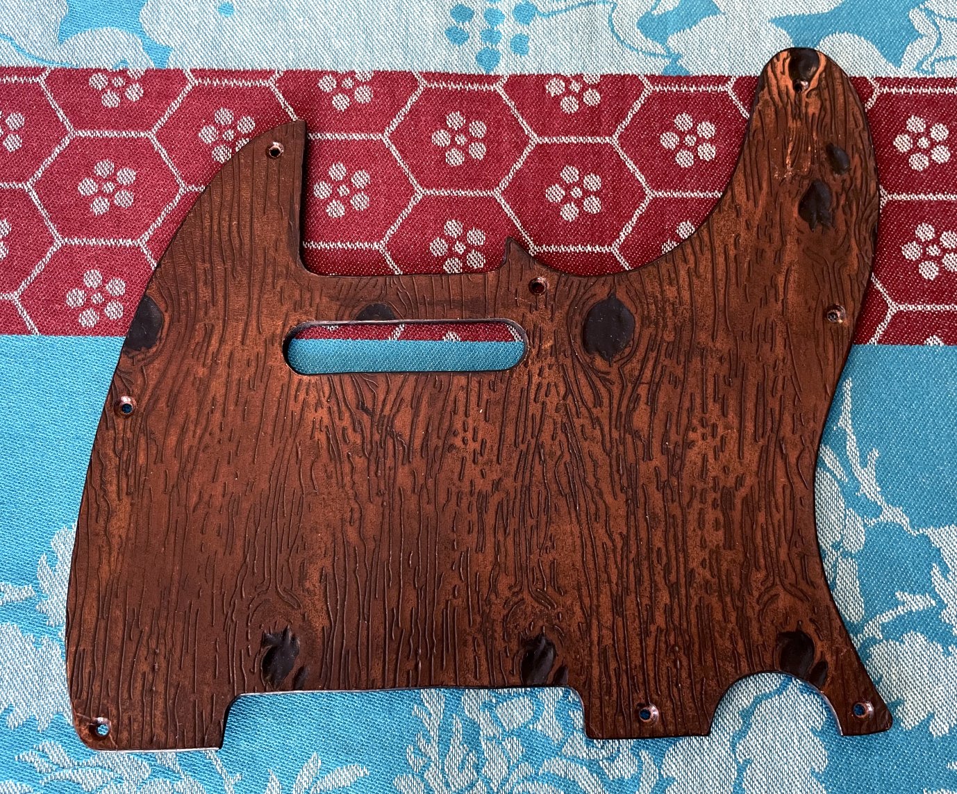 Pickguard telecaster en cuir (fait main au Pays Basque
