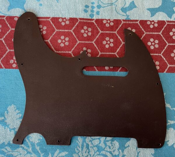Pickguard telecaster en cuir (fait main au Pays Basque – Image 2