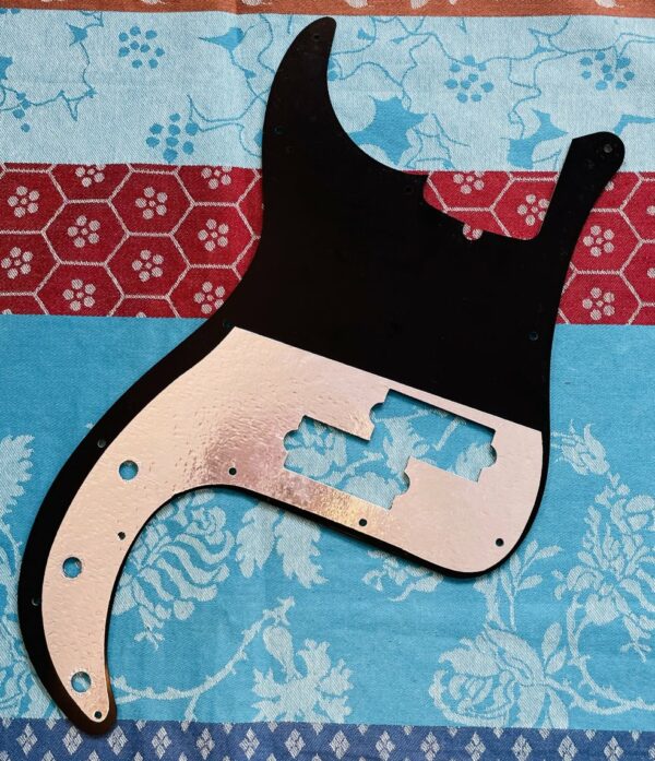 Pickguard Precision Bass D’Andrea red pearl, pochette plastique – Image 2