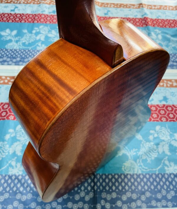 Guitare électro-acoustique luthier Tyko Runesson n°125 (2024, Suisse, Winterthur), étui – Image 19