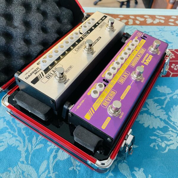 Montage original 2 multieffets Valeton Dapper MDR + Dapper Mini 4 effect Strip, valise Fazley, câblages, alim