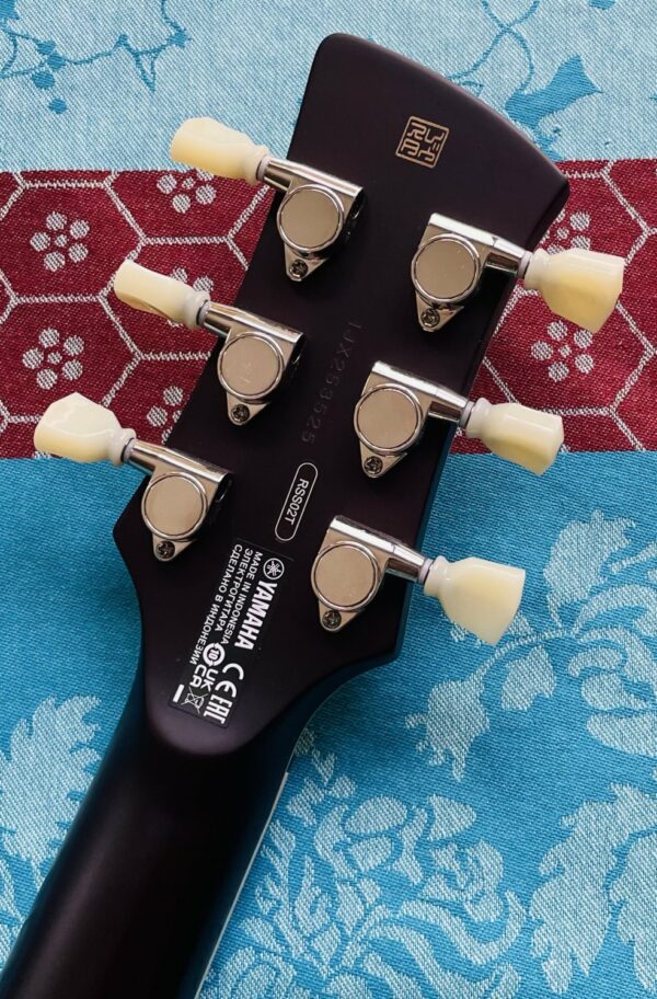 Guitare électrique Yamaha Revstar RSS02T Hot Merlot n°IJX253525, housse Yamaha Deluxe d’origine – Image 10