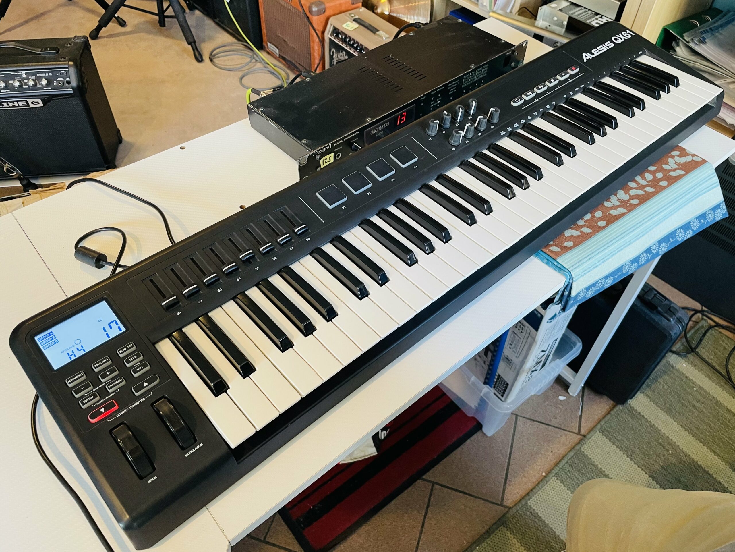 Clavier maitre Alesis QX61 n°BI1312139300054, carton d’origine, câble usb