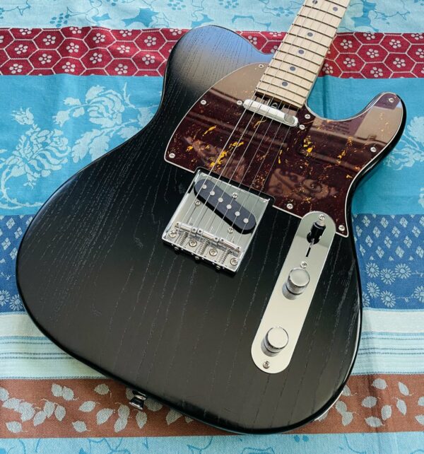 Guitare électrique Bacchus BTL700B black oil n°626228 (Japan/Philippines), housse d’origine – Image 2