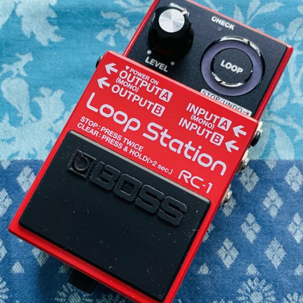 Pédale looper Boss RC-1 n°T1R1029, boite d’origine